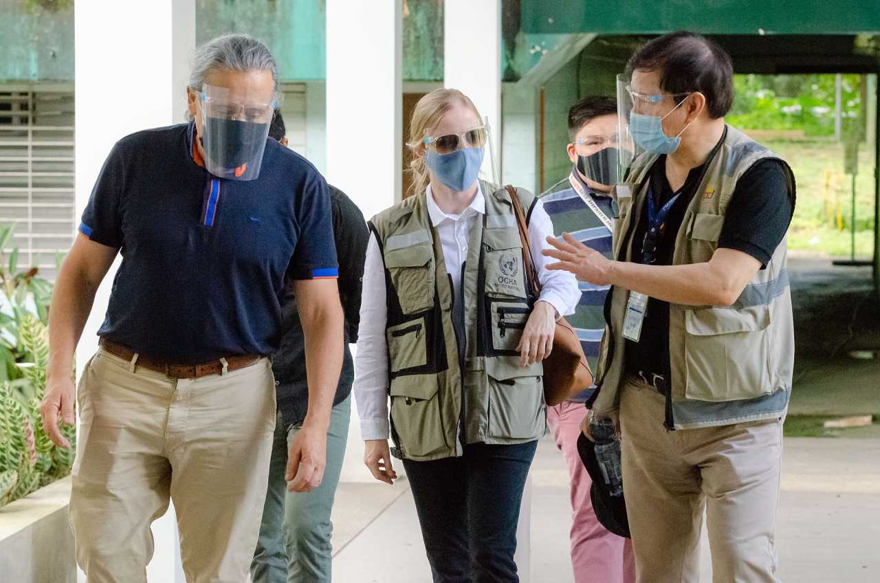 Left to right: Gustavo Gonzalez (UN), Manja Vidic (OCHA Philippines), Miguel Garcia (PDRF) and Butch Meily (PDRF) arrive at the PDRF Operations Center in Clark, Pampanga, the Philippines