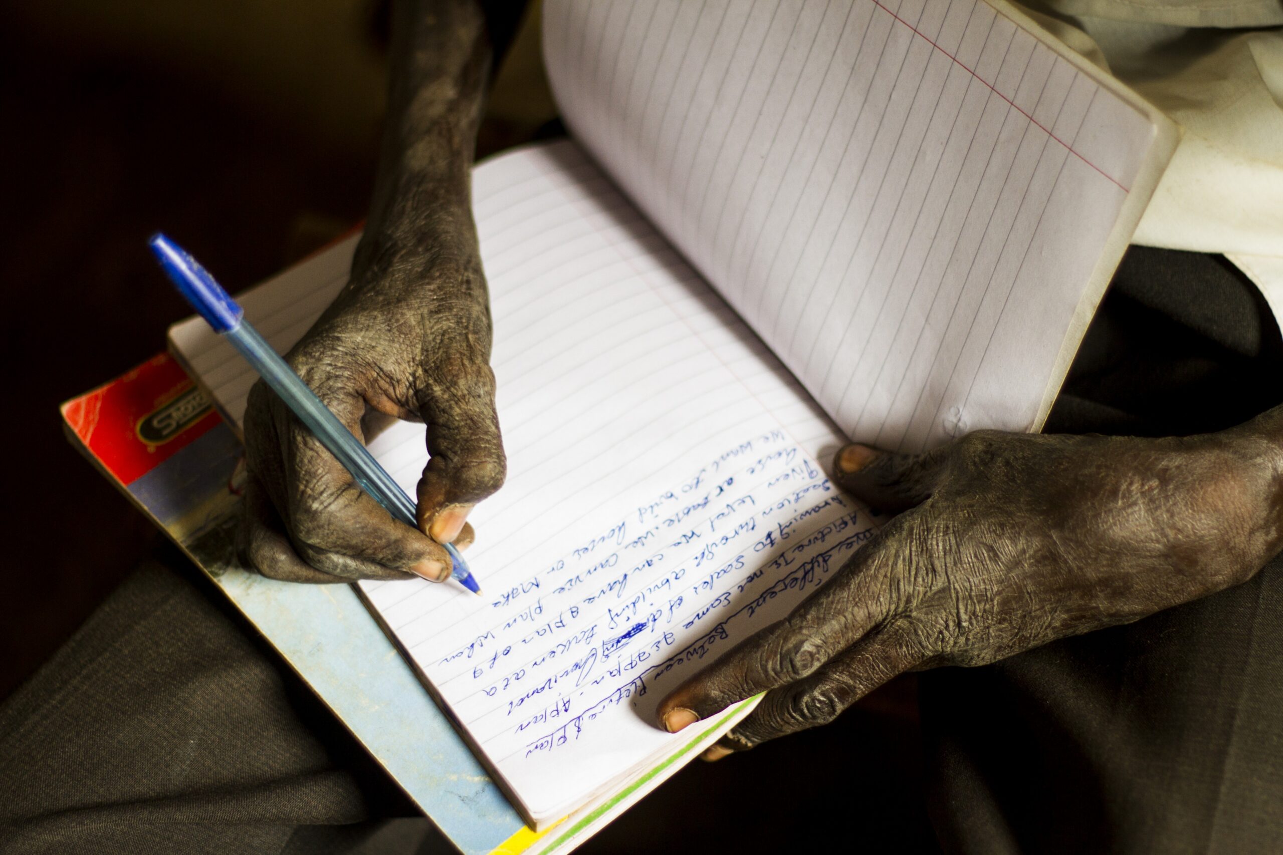 Why do we want to engage businesses in manmade disaster contexts?