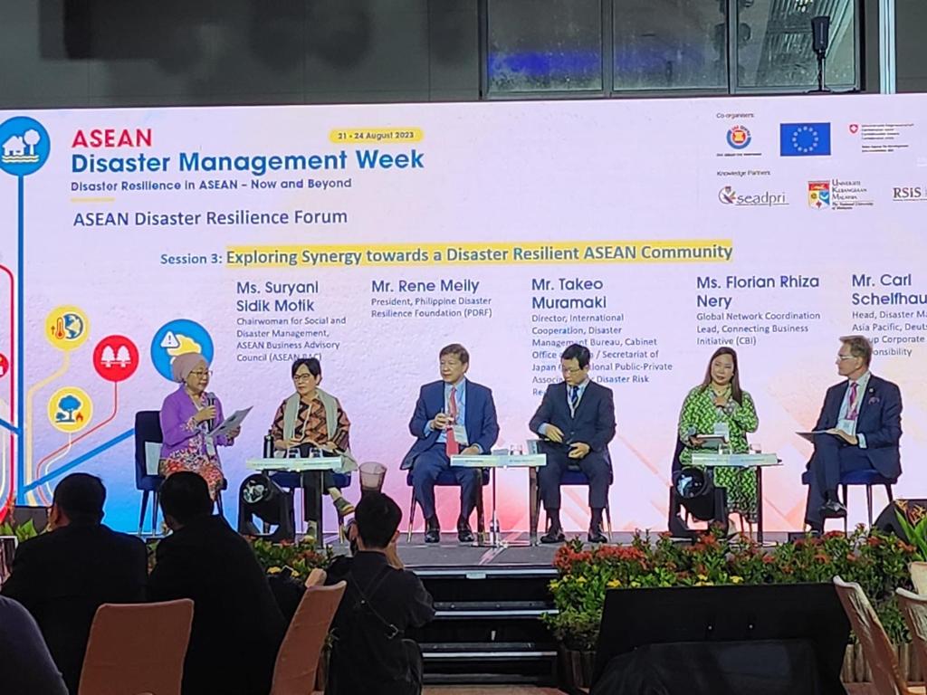 The panel on public-private partnerships was moderated by Tan Sri Dr. Jemilah Mahmood from Sunway University and featured Rene “Butch” Meily from the Philippine Disaster Resilience Foundation and Suryani Motik from the Indonesia Chamber of Commerce (KADIN), Carl Schelfhaut from the Deutsche Post DHL Group and Takeo Murakami representing the Cabinet Office of Japan and the Secretariat of Japan International Public-Private Association for Disaster Risk Reduction as well as Florian Rhiza Nery from the OCHA/UNDP Connecting Business initiative