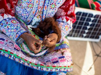 UNDP Peru / Anette Andresen. Women in Sibayo, Peru, bring together the tradition of weaving with renewable energy and innovative approaches that improve their efficiency. For the full story, visit https://stories.undp.org/prosper-under-the-sun