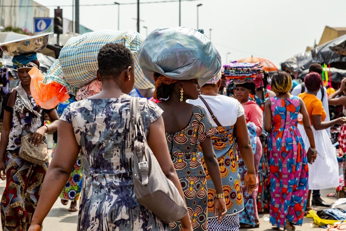 One of the colorful informal markets Côte d’Ivoire is known for, Adjamé Market in Abidjan.