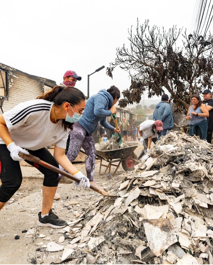 Desafío responded to the wildfires of 2024 and 2025.