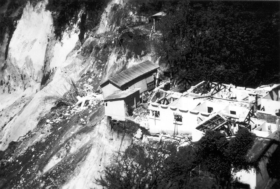 Guatemala Earthquake, 4 Feb 1976. Foundation failure due to a landslide beneath structures built along the edge of a steep walled valley in Guatemala City, affecting an estimated 5,000 dwellings. Photo: U.S. Department of the Interior U.S. Geological Survey