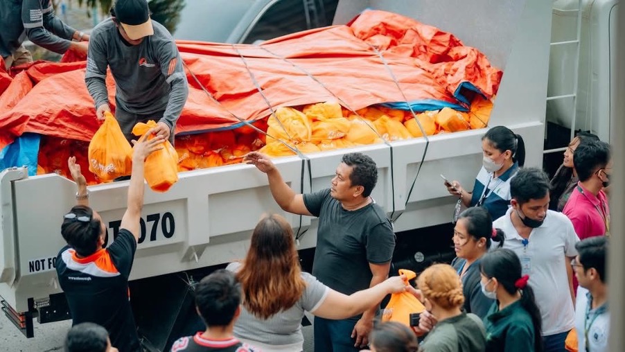 1,000 relief packs and 289 water gallons distributed by One Meralco Foundation in St. Elizabeth Hospital in General Santos City (June 12,2026). PC: Meralco Foundation and PDRF