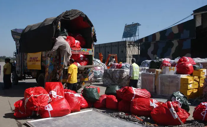 After a devastating 7.6M earthquake struck Pakistan on 8 October 2005, the DHL Disaster Response Team ensured that international aid was transferred to the affected areas swiftly and efficiently. Photo: DHL Group